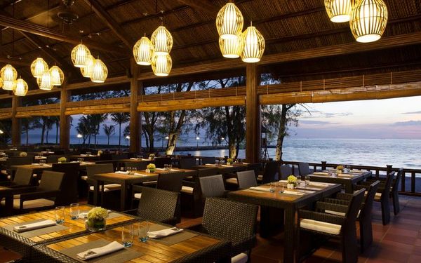 Không gian nhà hàng Pepper tại Vinpearl Resort & Spa Phú Quốc