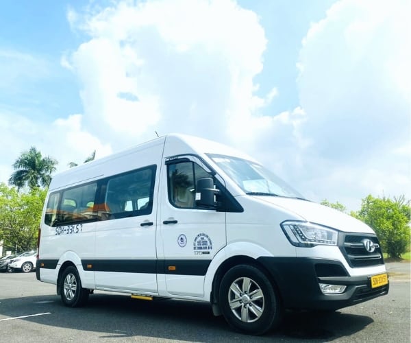 [2024] Cập nhật nhanh giá thuê xe 16 chỗ có người lái