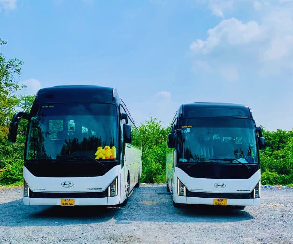 Tìm hiểu chi tiết về bảng giá thuê xe 29 chỗ trong ngày