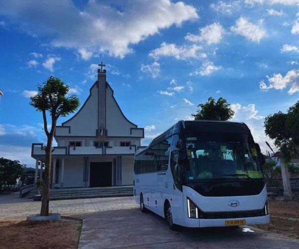 Cho thuê xe 16, 29, 45 chỗ đi Mũi Né 3 ngày 2 đêm