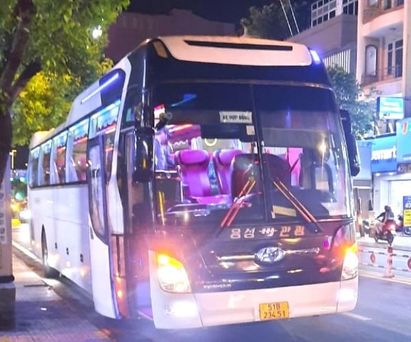 Công ty cho thuê xe đi team building giá rẻ, chất lượng cao