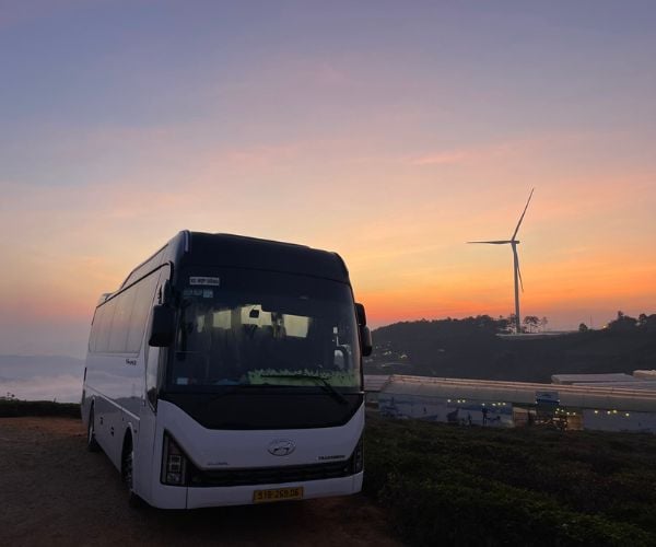 Đặt thuê xe du lịch 34 chỗ cùng Xe Sài Gòn Luxury