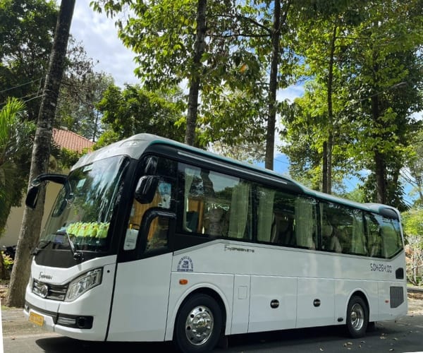 Tìm kiếm nhà xe cho thuê xe du lịch đi Quảng Trị