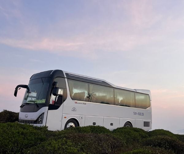 Lưu lại ngay công ty cho thuê xe Hóc Môn giá siêu rẻ