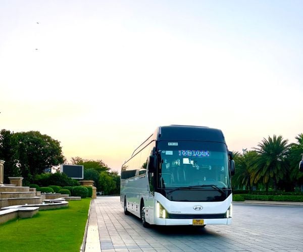 Nhà xe cho thuê xe hợp đồng 45 chỗ cao cấp