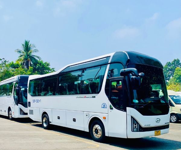 cho thuê xe du lịch Quận 7