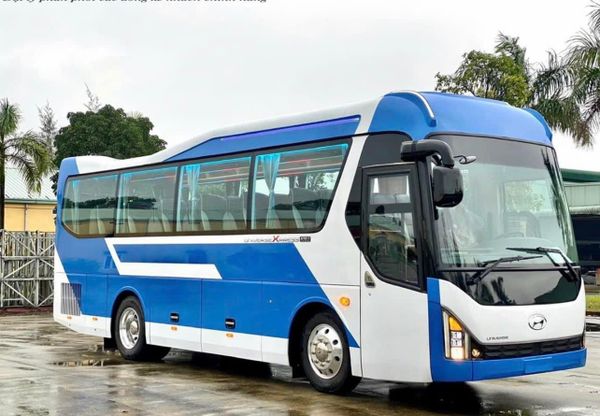 thuê xe 29 chỗ Sài Gòn