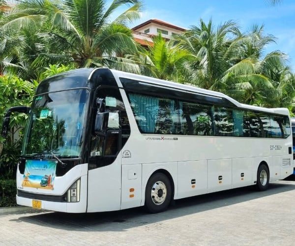 thue-xe-45-cho-tai-binh-duong