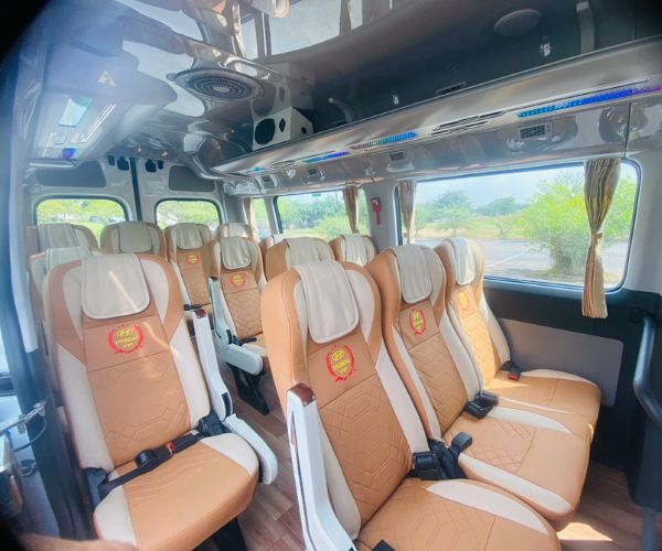 thuê xe đi công tác có tài xế