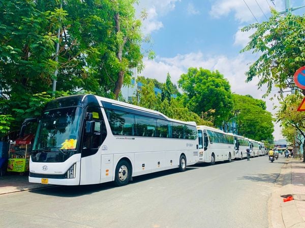 thuê xe hợp đồng 16 chỗ