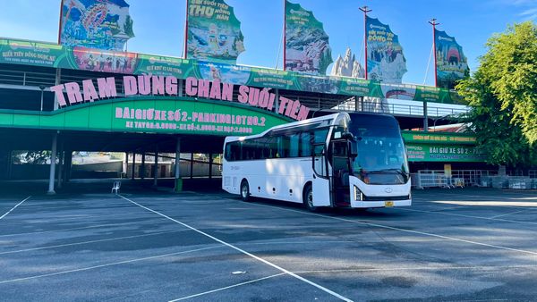 Thuê xe hợp đồng TPHCM