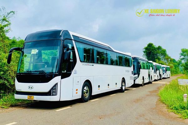 thue-xe-phuong-dien-hong