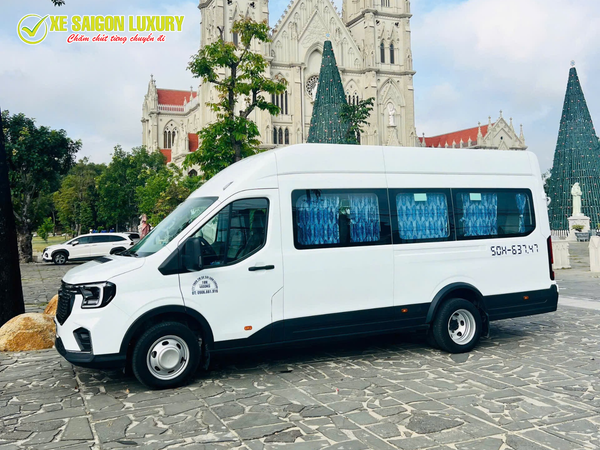 Xe-18-cho-ford-transit-4