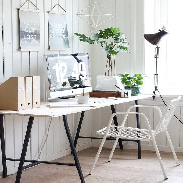 Làm thế nào để decor phòng làm việc đẹp mà không tốn kém?