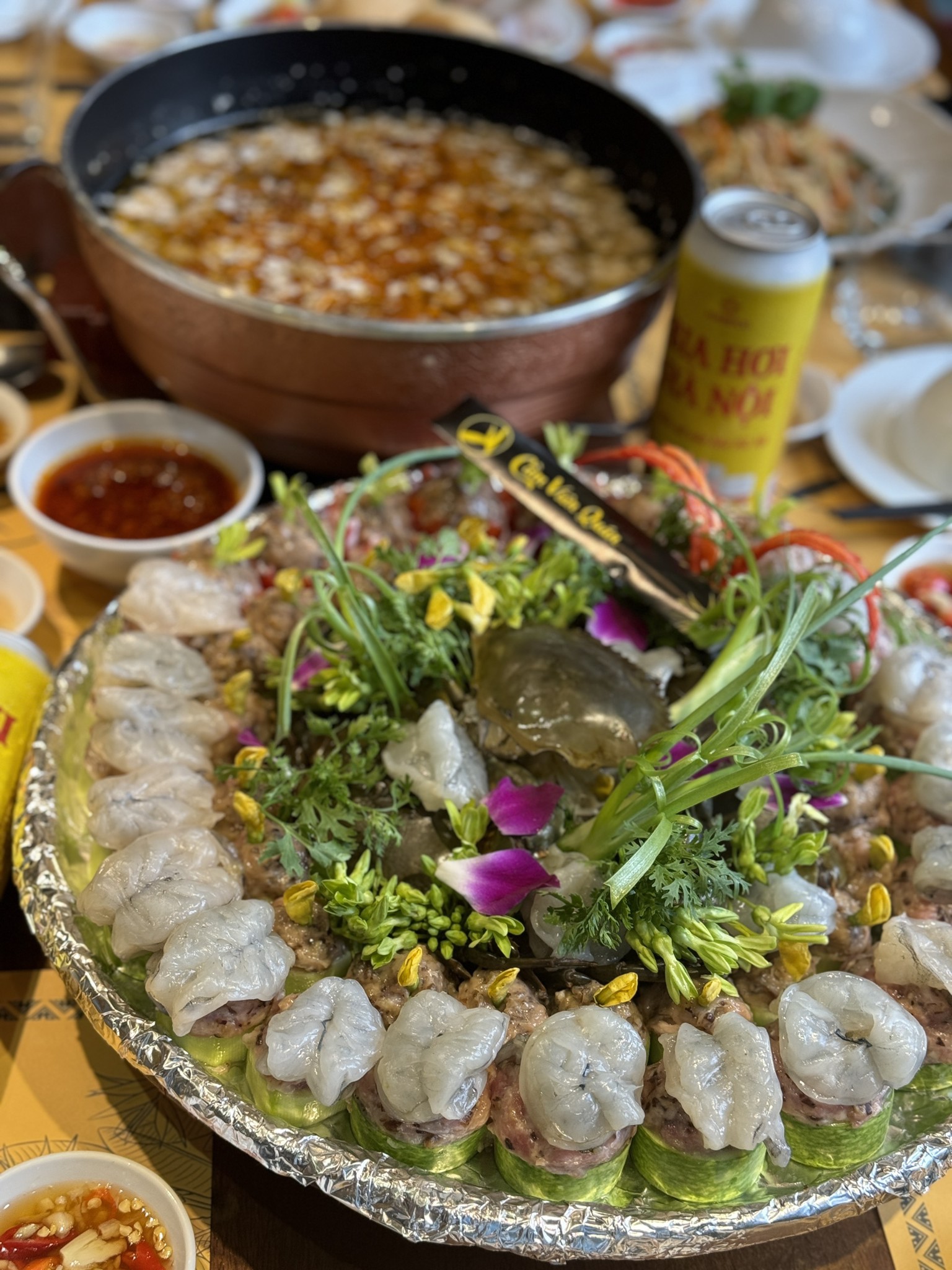 LẨU TÔM CUA BẦU - MÓN NGON THÁNG 8. – CẦM VIÊN QUÁN