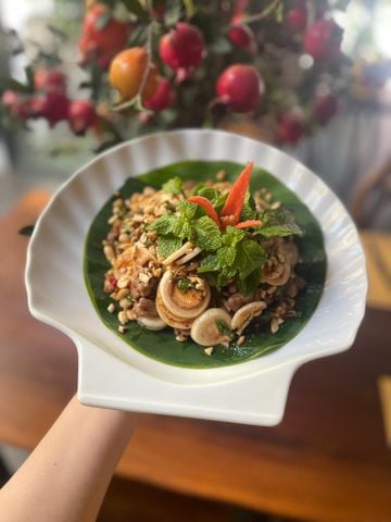 Gỏi bò kéo pháo