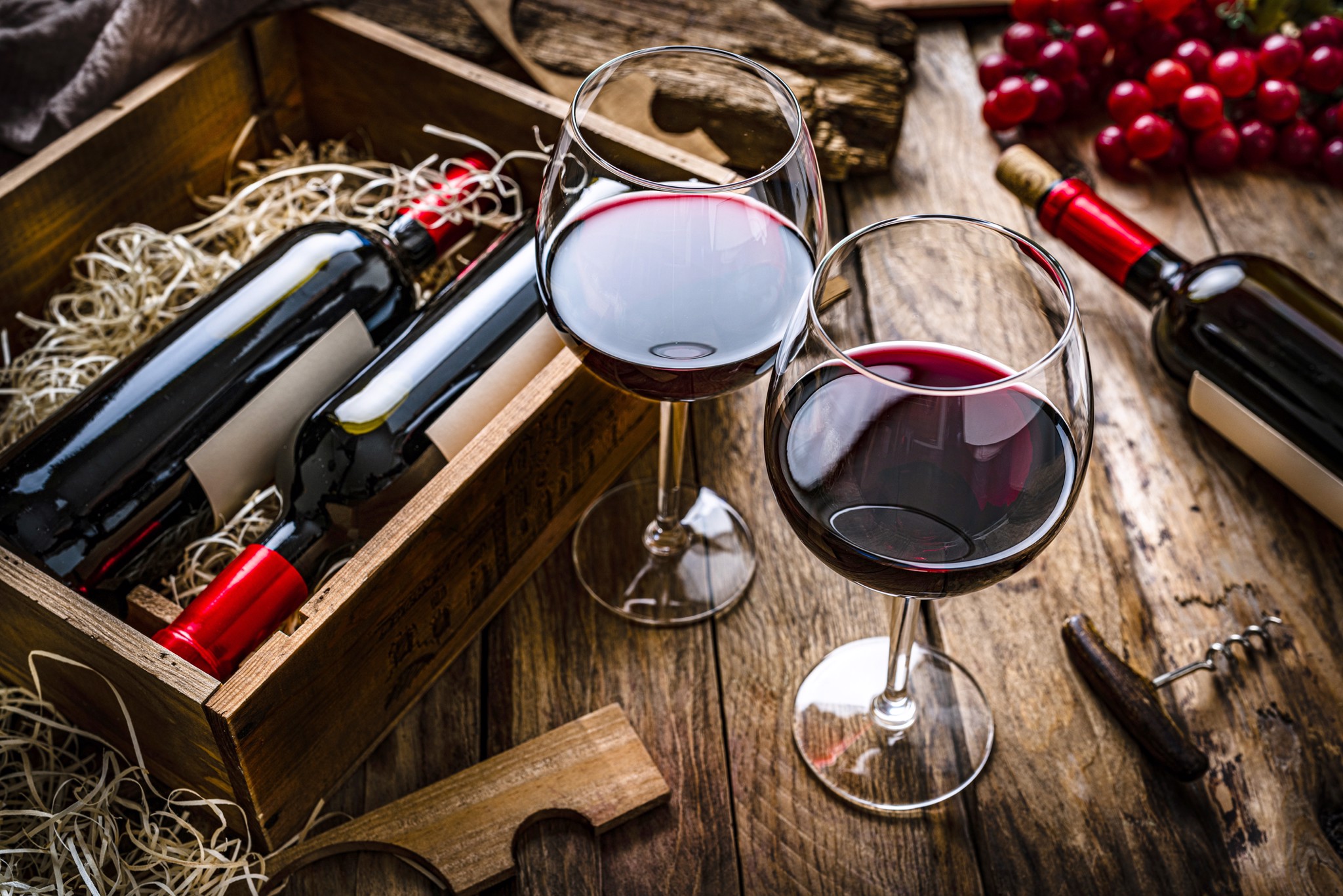 12 sự thật thú vị về sức khỏe và rượu vang đỏ