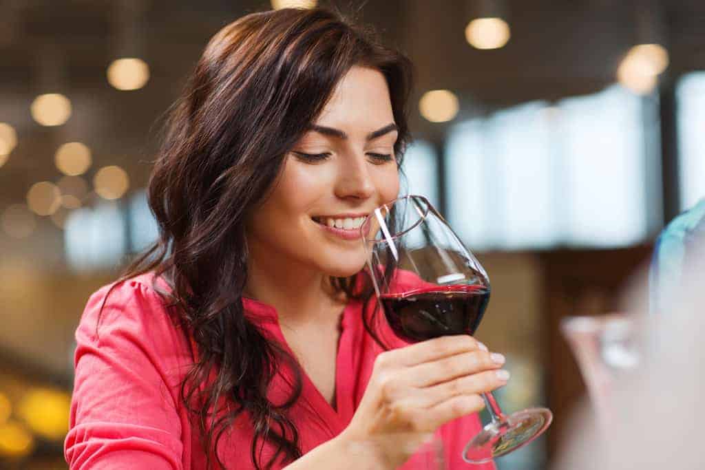 Cách mô tả hương vị rượu vang