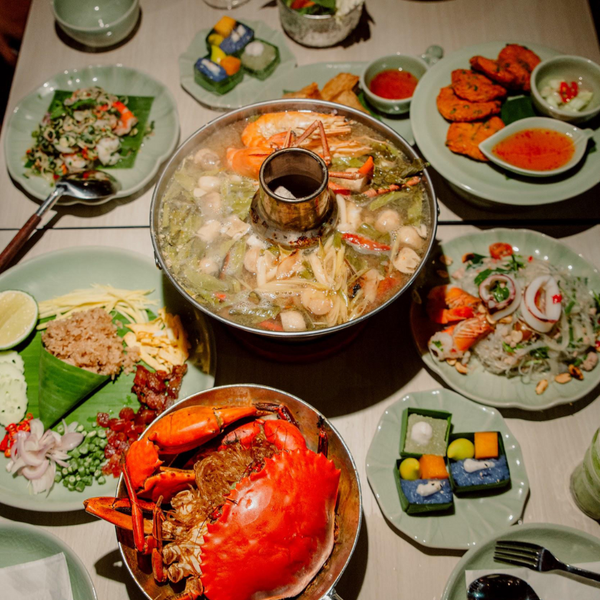 Somtum Thái - Sự kết hợp của ẩm thực Thái Lan và thiết kế châu Âu
