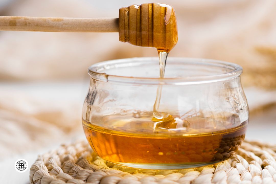 Mật ong và sữa tươi thích hợp cho da không mụn