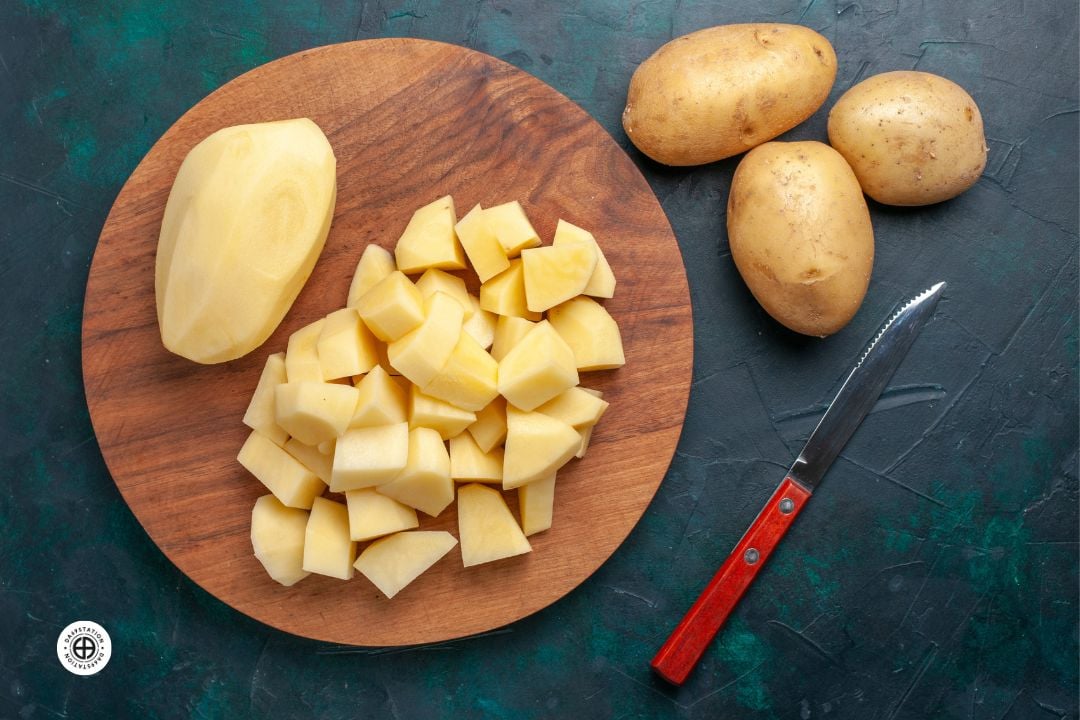 Nhiều người chọn khoai tây để trị thâm