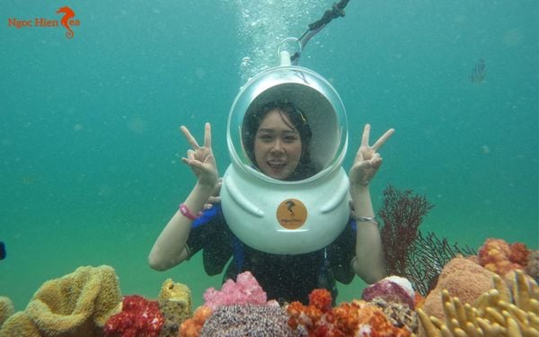 đi bộ dưới biển phú quốc