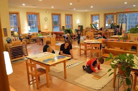 Phương Pháp Montessori
