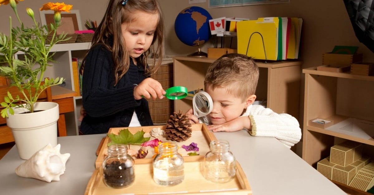 Hình ảnh góc thực hành cuộc sống trong lớp học Montessori