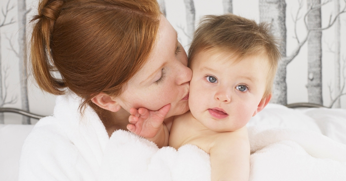 Cách chăm sóc làn da của trẻ sơ sinh
