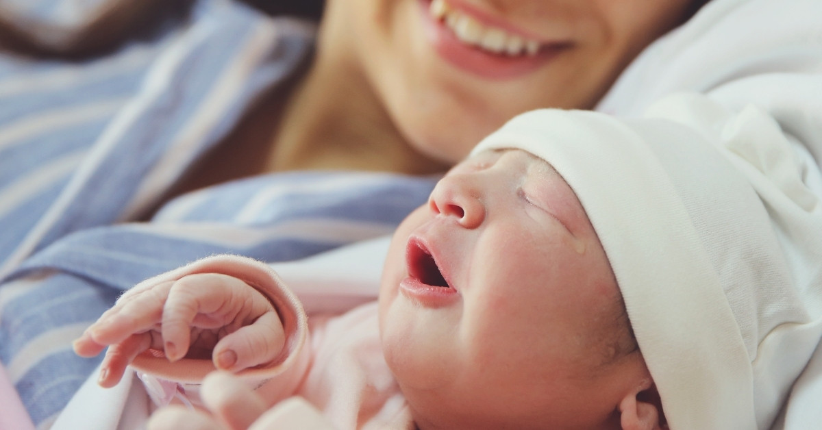 Hướng dẫn cách chăm sóc bé sau khi sinh