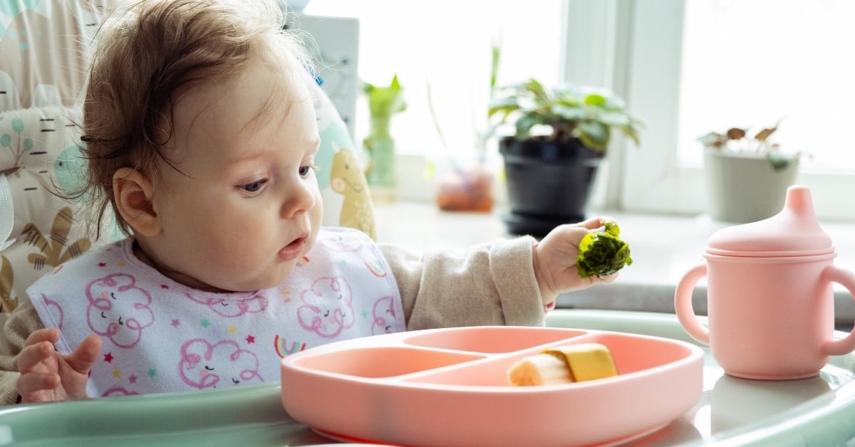 Cha mẹ nên khuyến khích sự tự phát triển của trẻ