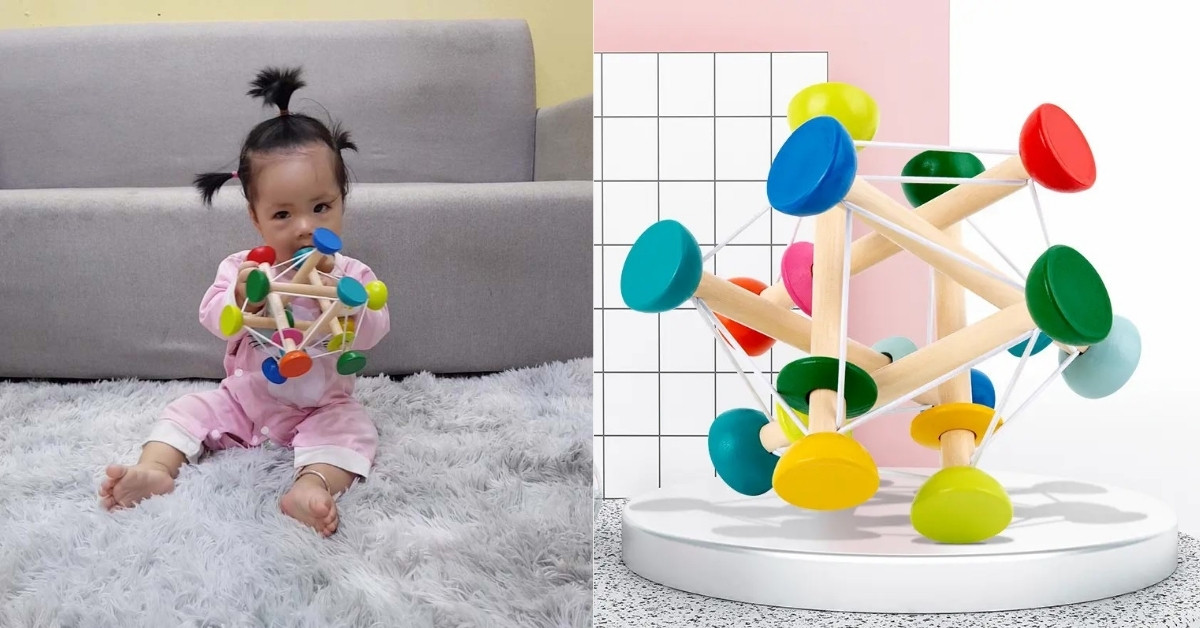 Hình ảnh trẻ chơi đồ chơi Quả Bóng Siêu Đẳng phát trí tuệ của Kinderlove