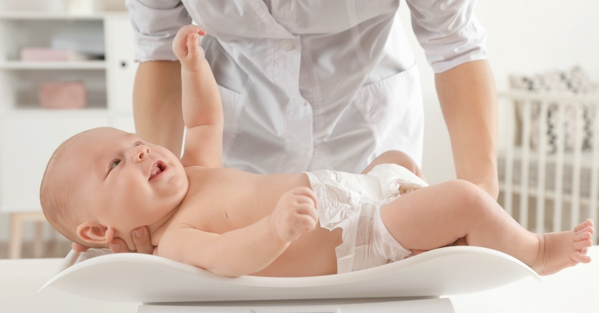 Cân nặng và chiều cao tiêu chuẩn của trẻ 2 tháng tuổi