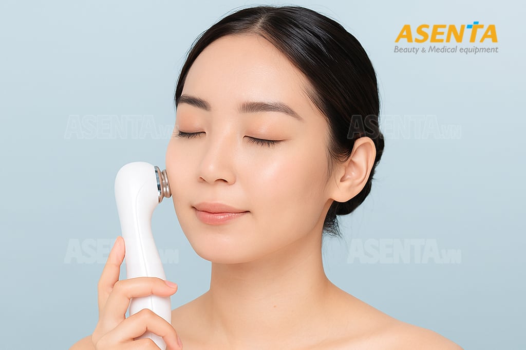 Máy điện di có thực sự hiệu quả không? Chuyên gia da liễu nói gì?