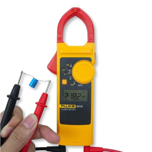 Ampe kìm Fluke 301A / 301A+