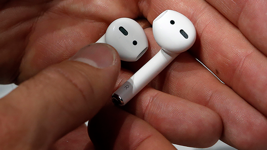 Đã đến lúc Apple nâng cấp EarPods