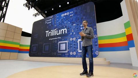 'Google chạy đua tạo AI trong hoảng loạn'
