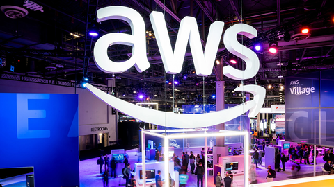 AWS cam kết đầu tư 230 triệu USD cho các công ty khởi nghiệp AI