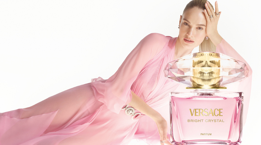 VERSACE BRIGHT CRYSTAL PARFUM: BIỂU TƯỢNG CỦA SỰ TINH TẾ VÀ QUYẾN RŨ