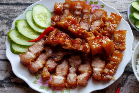 Cách Làm Heo Quay Mắm Tỏi Giòn Rụm, Đậm Đà Tại Nhà