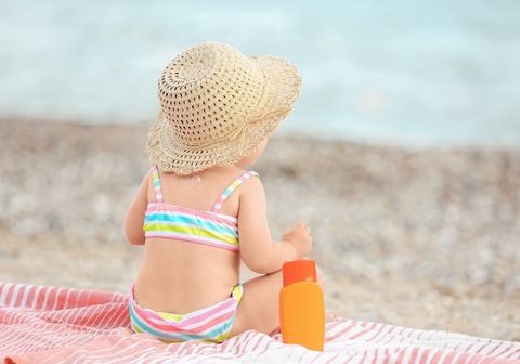 Bí quyết chọn kem chống nắng cho bé lành tính và bảo vệ tối ưu