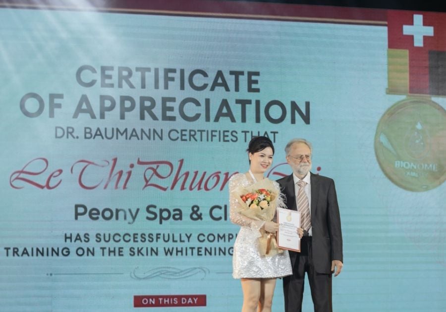 CEO Lê Thị Phương Chi tự hào đón đầu xu hướng tắm trắng an toàn 5