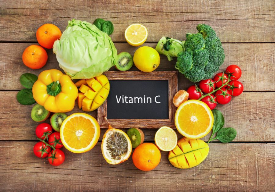 vitamin c co tac dung gi voi da mat
