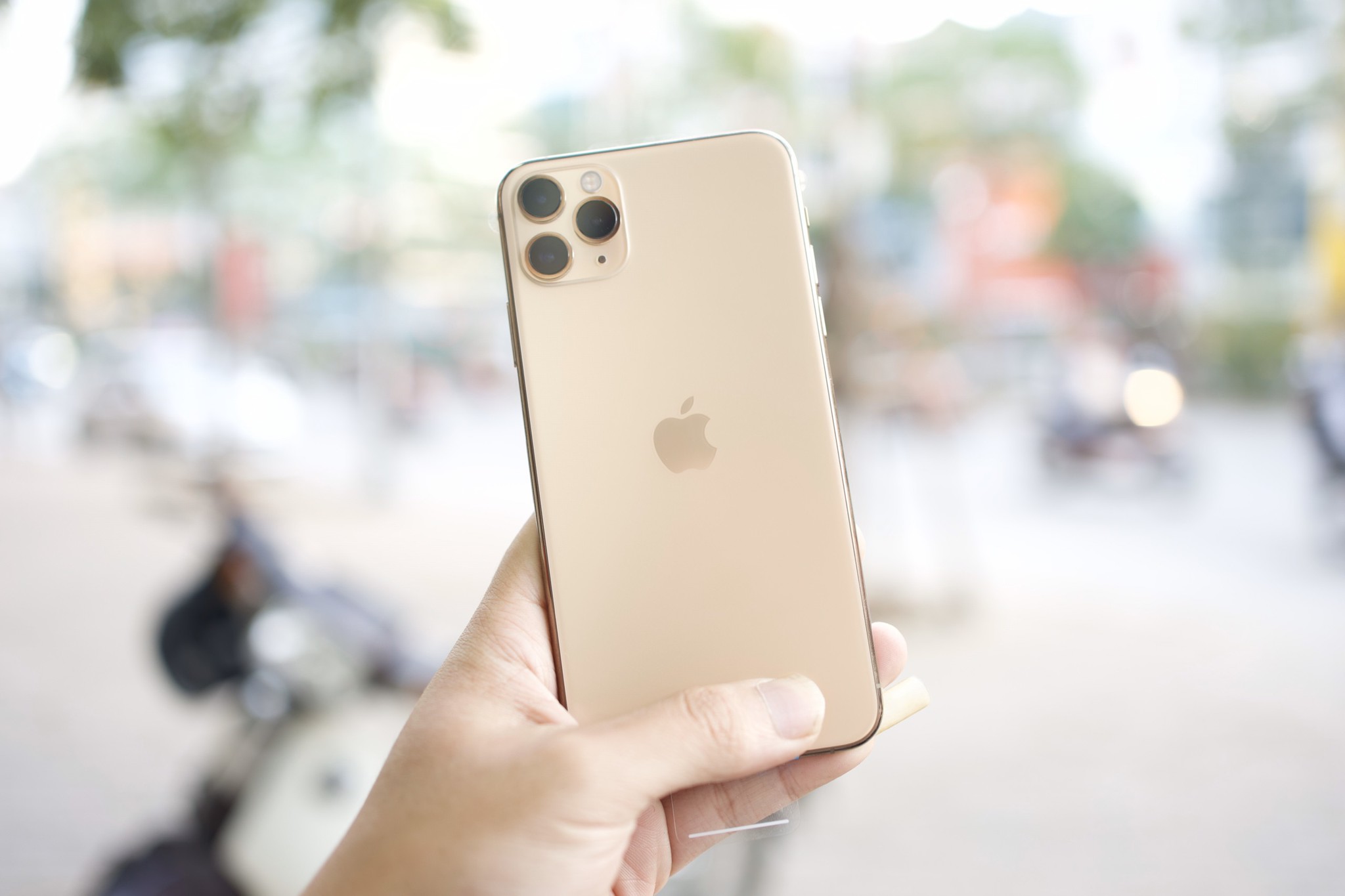 Top 5 Cửa Hàng Bán iPhone 11 Pro Max cũ Uy Tín Tại Hà Nội, Lựa Chọn Đúng Nhất