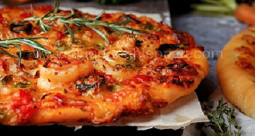 CÁCH LÀM PIZZA HẢI SẢN – MÓN NGON CUỐI TUẦN CHO CẢ GIA ĐÌNH