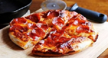 CÁCH LÀM PIZZA XÚC XÍCH NGON KHÔNG TƯỞNG TẠI NHÀ