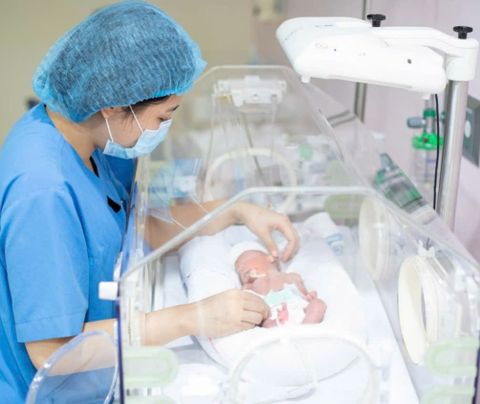 Khò khè, khụt khịt ở trẻ dưới 12 tháng tuổi