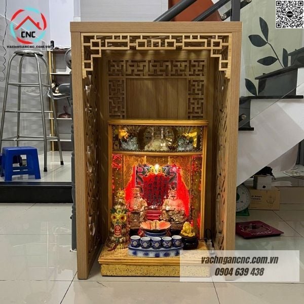 Vách ngăn phong thủy- vách ngăn sau bàn thần tài ông địa Tài Lộc