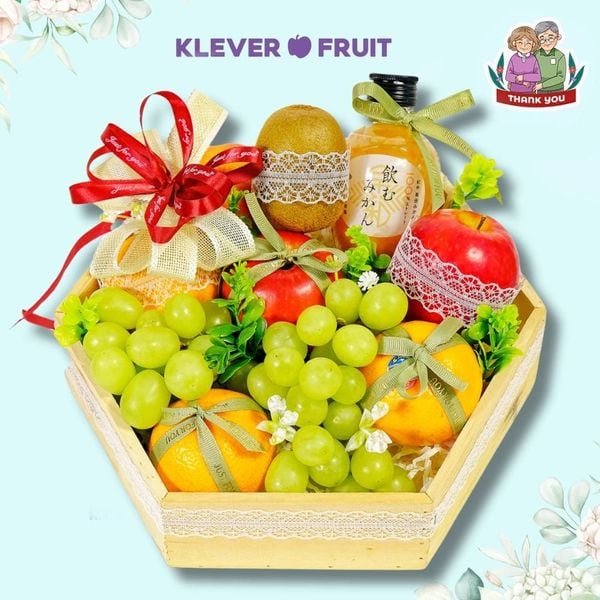Hộp Quà Trái Cây Và Nước Ép Quýt Cảm Ơn Bố Mẹ