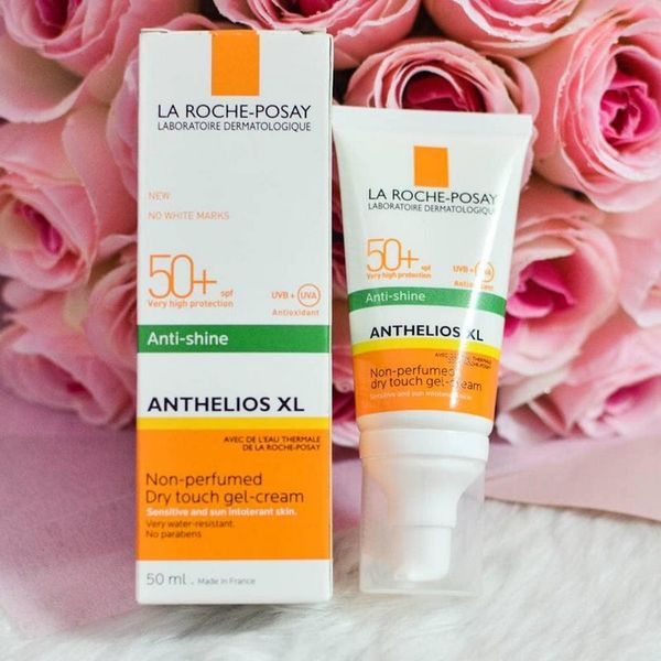 La Roche-Posay Anthelios Oil Correct SPF 50+ giảm mụn, kiểm soát dầu